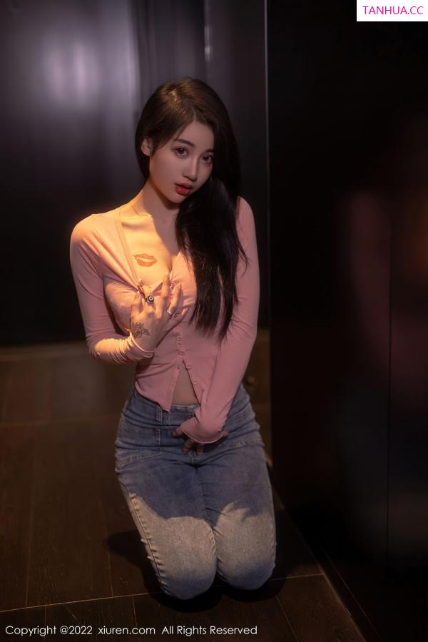 美七Mia  [XiuRen]高清写真图 2022.08.29 No.5506 美七 Mia第6张图片